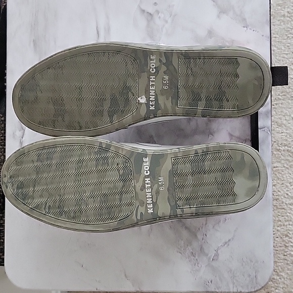 Kenneth Cole sneakers - Picture 3 of 5